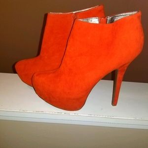 Size 10 Orange booties
